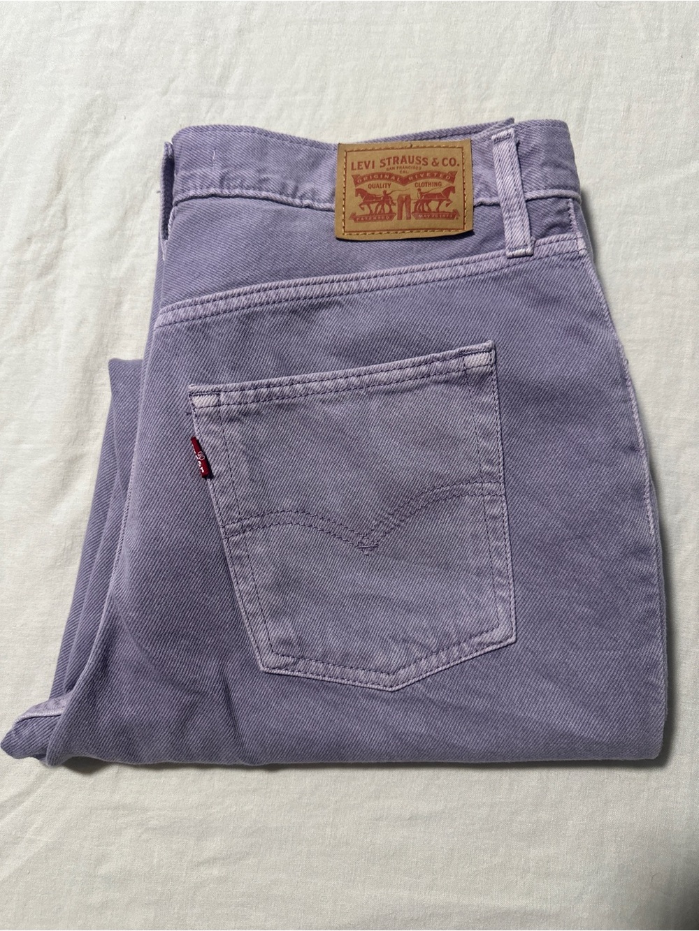 Levi's Women’s ‘94 Baggy Jeans in Lavender